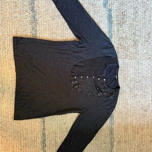 I. McLaughlin Sweater - Lightweight and Comfortable